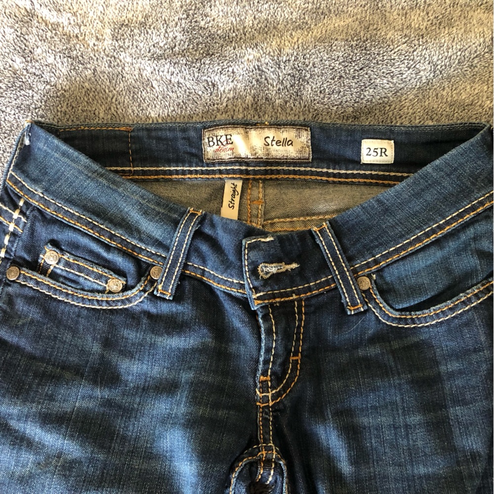 BKE low-rise straight jean size 25